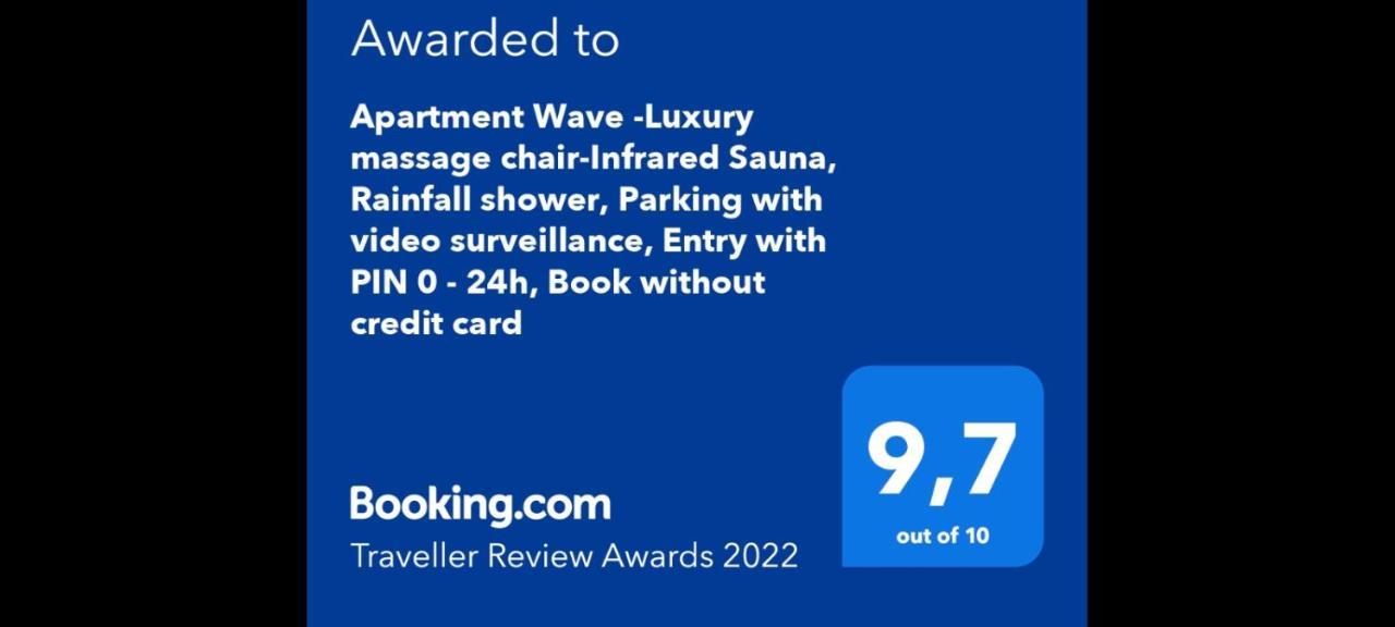 Apartment Wave: Luxury Retreat with Sauna & Secure Parking Slavonski Brod Room photo